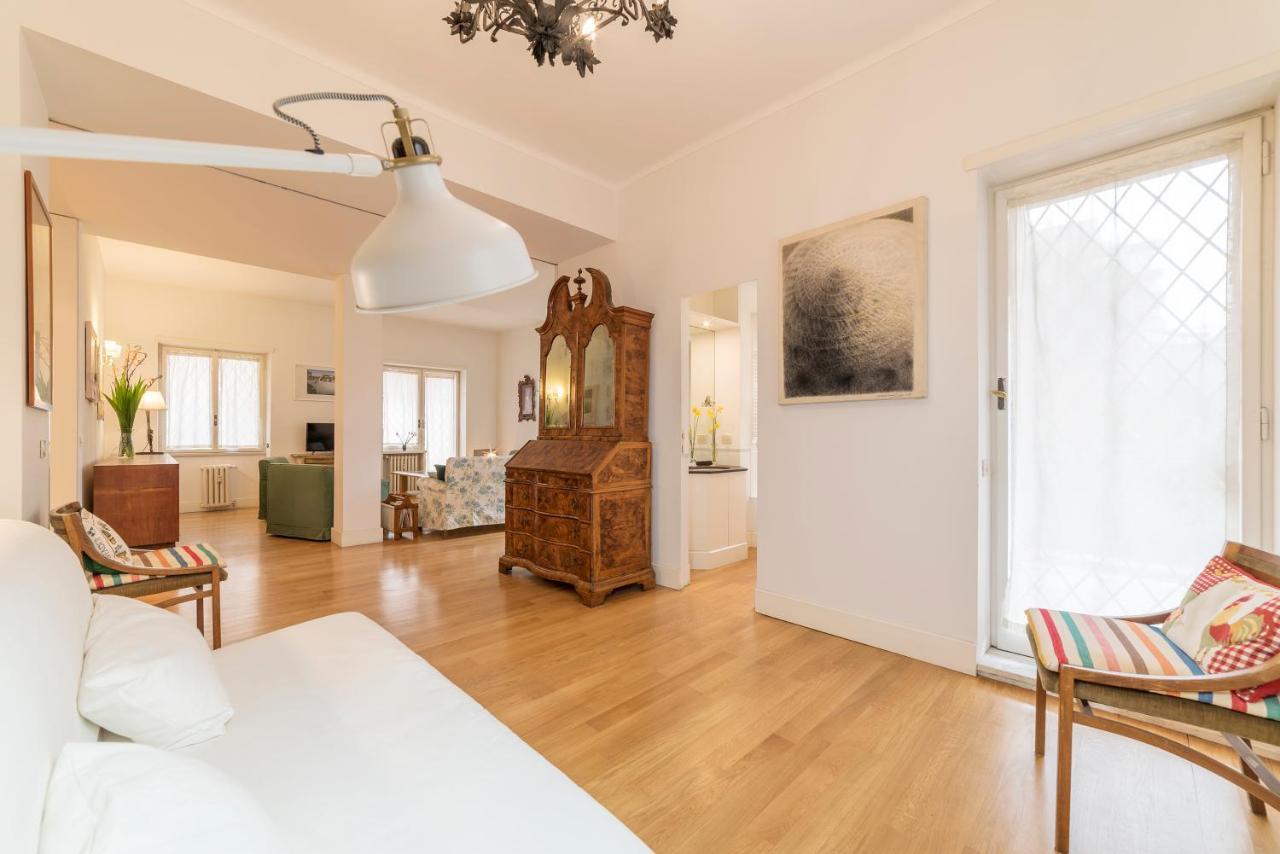 Micheli 4pax With Terrace Apartment Rome
