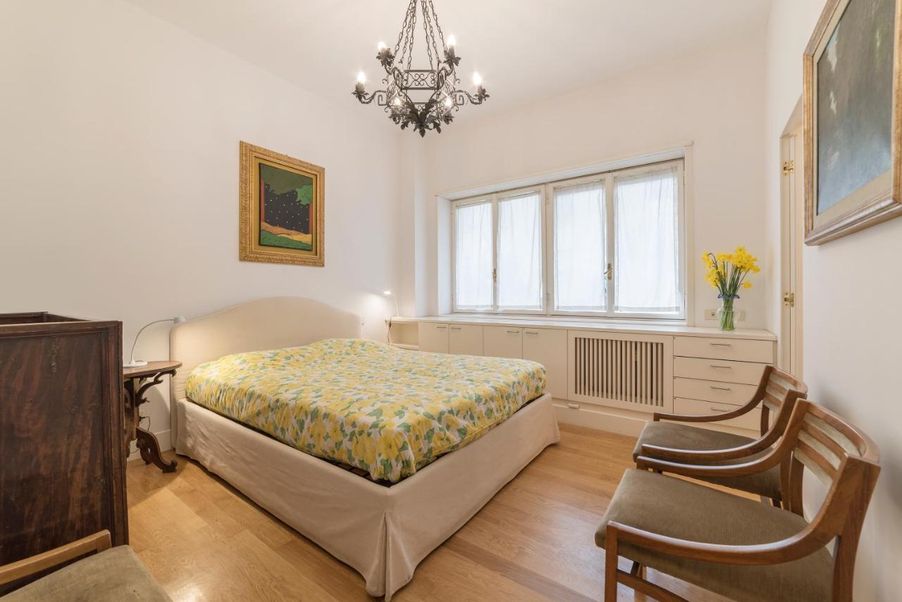 Apartment Micheli 4pax With Terrace Rome